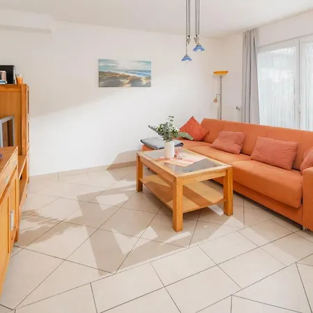 Kapitaenshaus A 6 Apartment Norderney